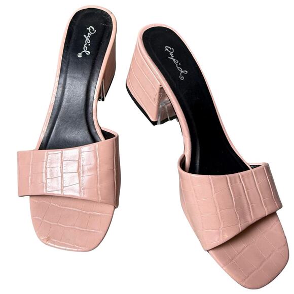 Qupid Tarra Blush Croc Crocodile Vegan Leather Block Heel Sandals Slides Mules 8 - Picture 1 of 8